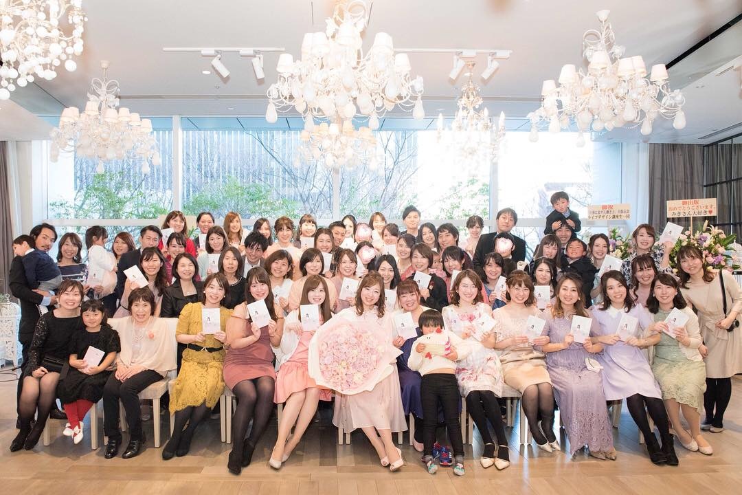https://image.reservestock.jp/pictures/12323_NTllMDE5NjExYmMwO.jpg