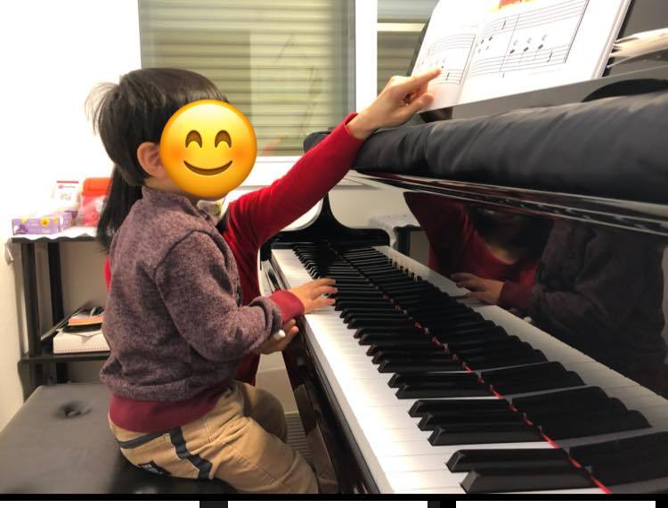 3歳でピアノが弾けるようになります